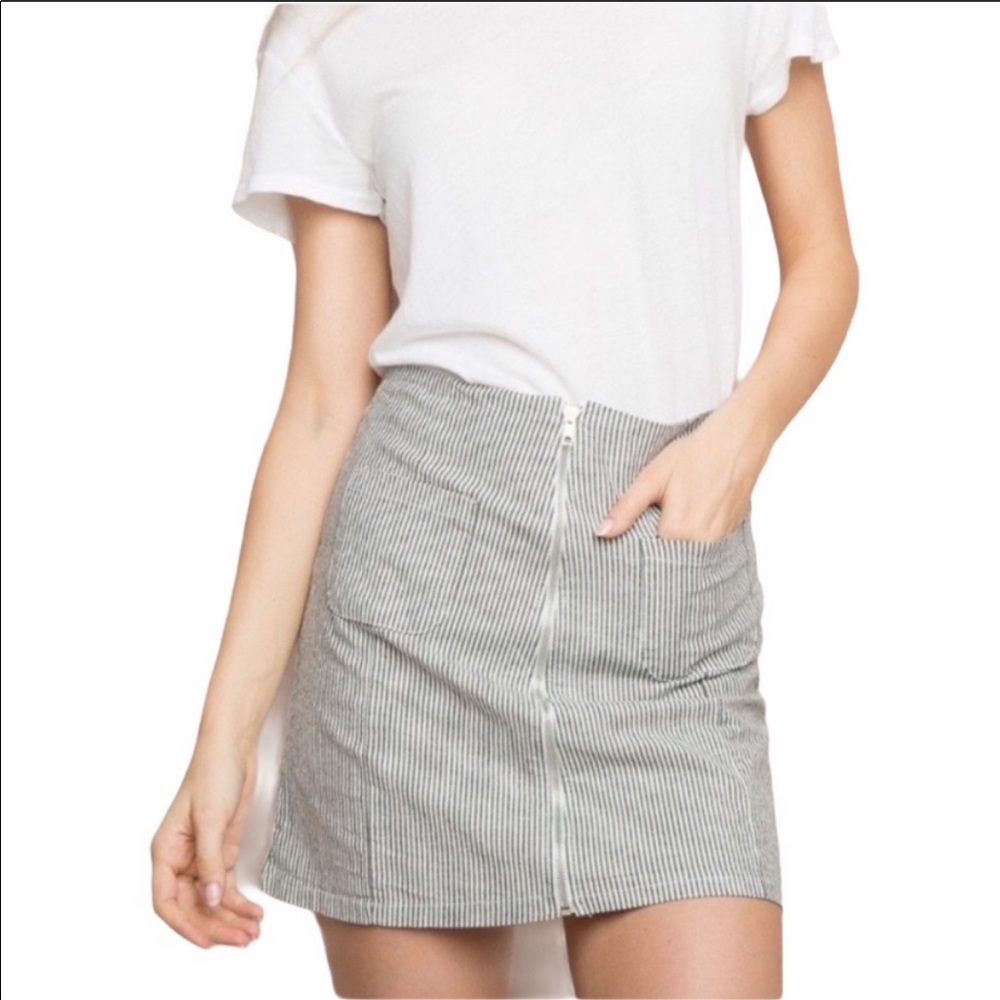 Brandy Melville Stripped Zipper Skirt